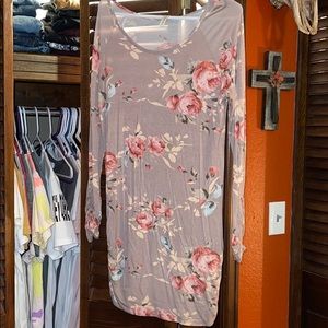 Soft boutique tunic!